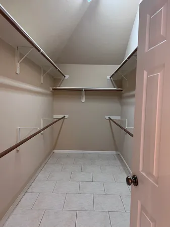 $2,700 | 18611 Peralta Hill Lane, Tomball, TX 77377