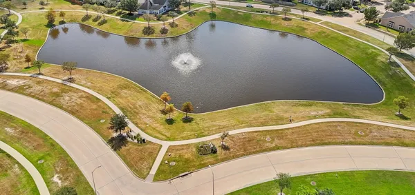 $2,700 | 18611 Peralta Hill Lane, Tomball, TX 77377