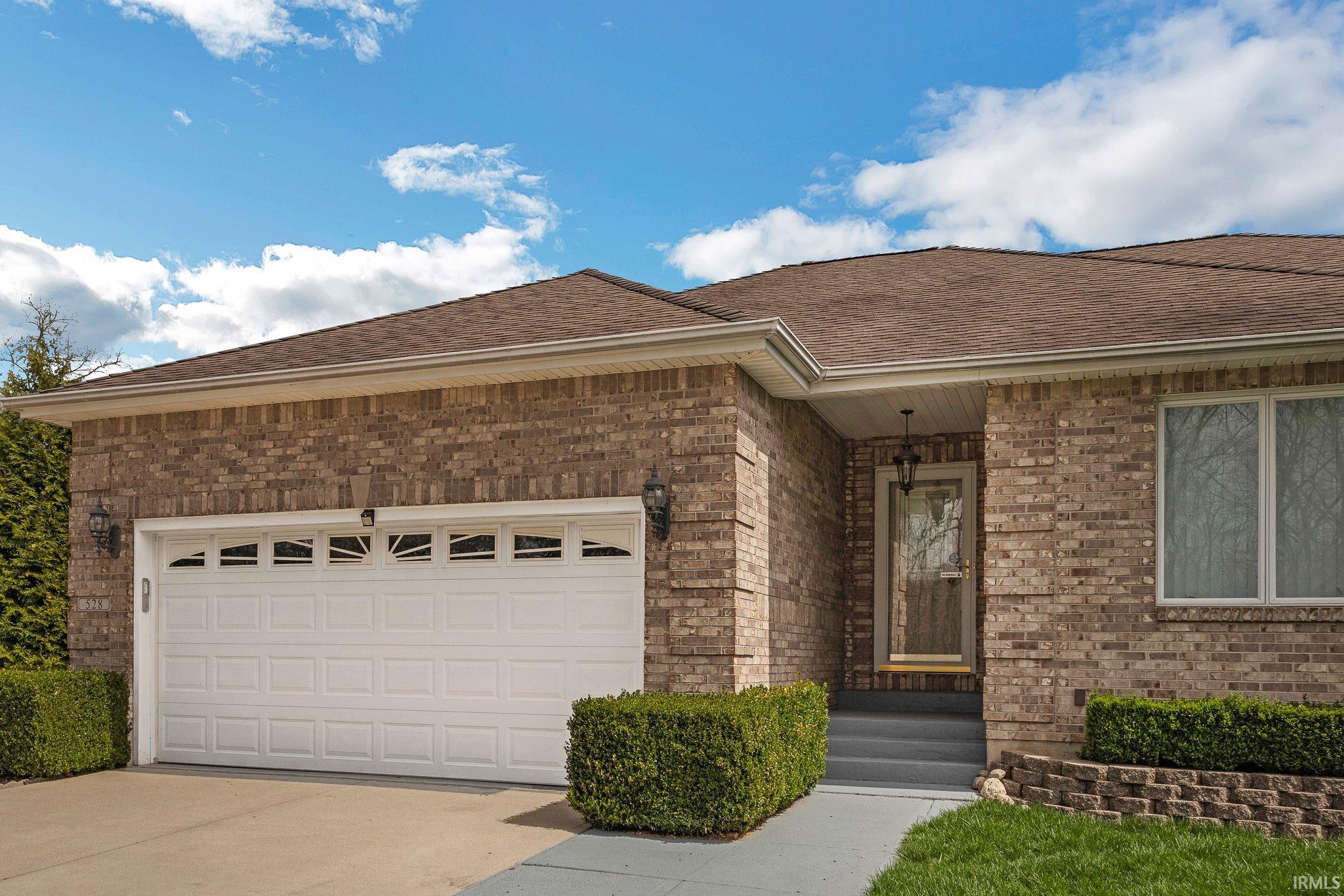 528 Meadowbrook Road Richmond, IN 47374 - Photo 2 of 30