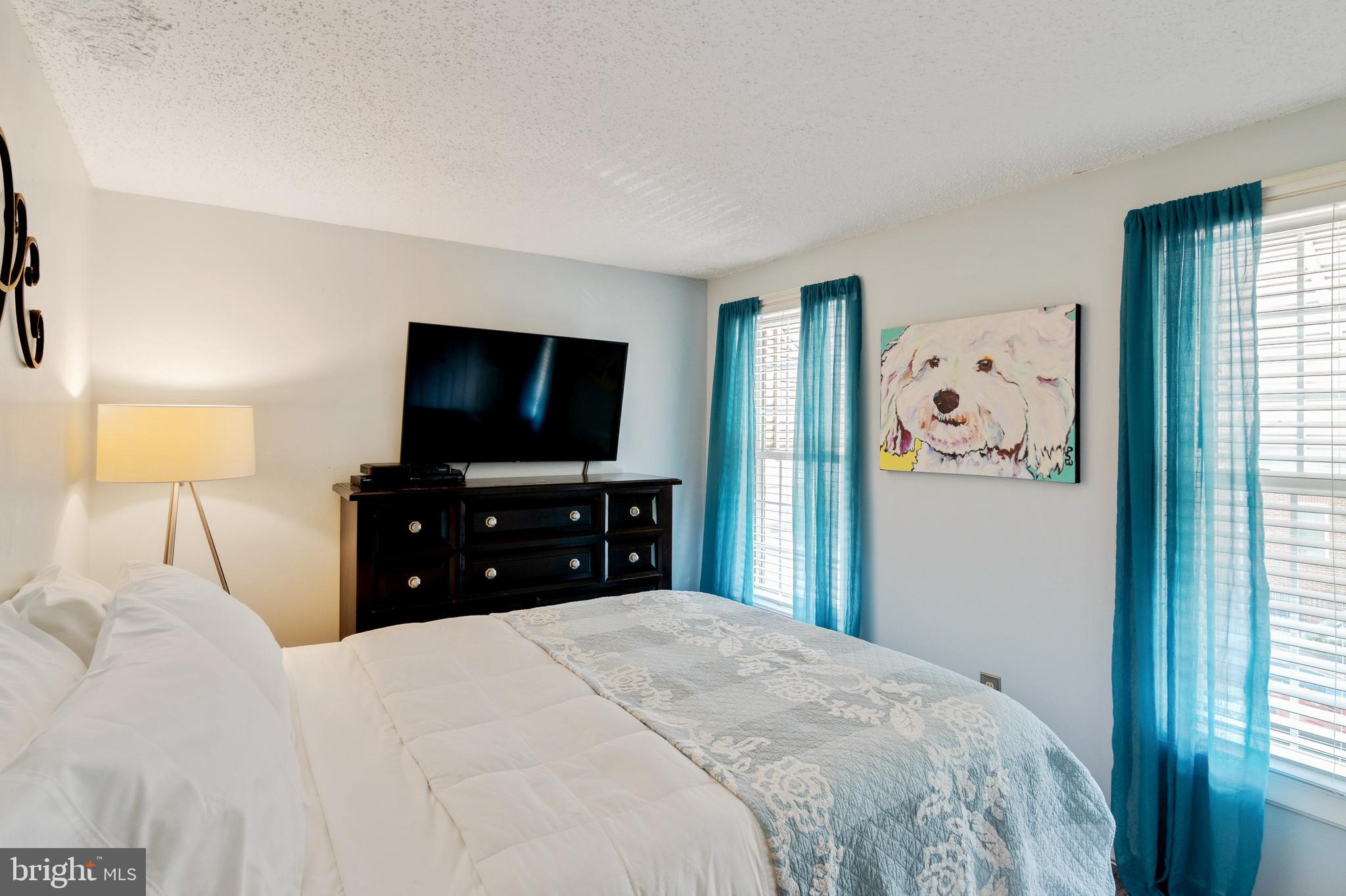 1812 North Spring Street Baltimore, MD 21213 - Photo 7 of 21 Upper Level Main Bedroom