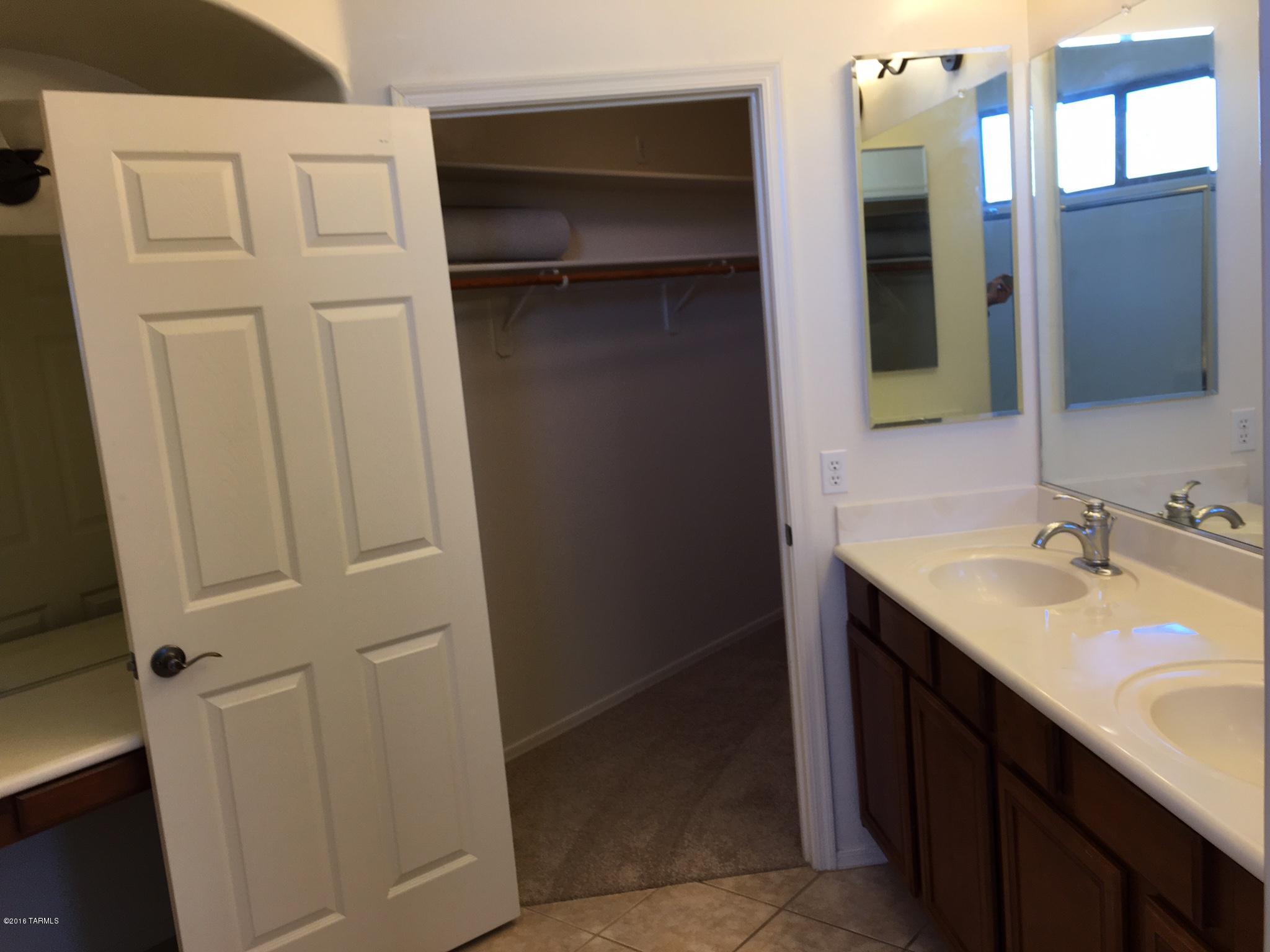 10784 South Heart Break Ridge Place Vail, AZ 85641 - Photo 12 of 21