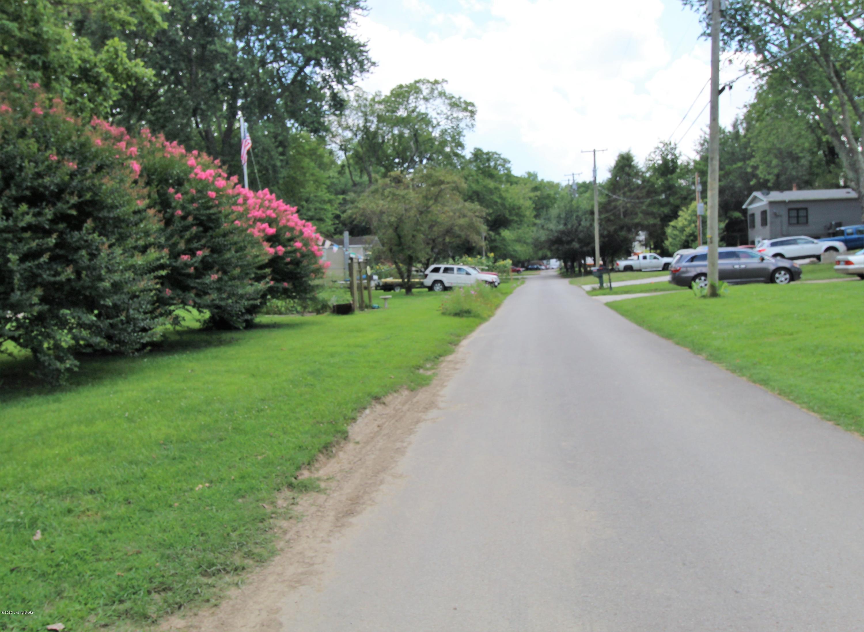 1609 Riverside Drive Prospect, KY 40059 - Photo 6 of 7 1609 Riverside Dr_11_Street View