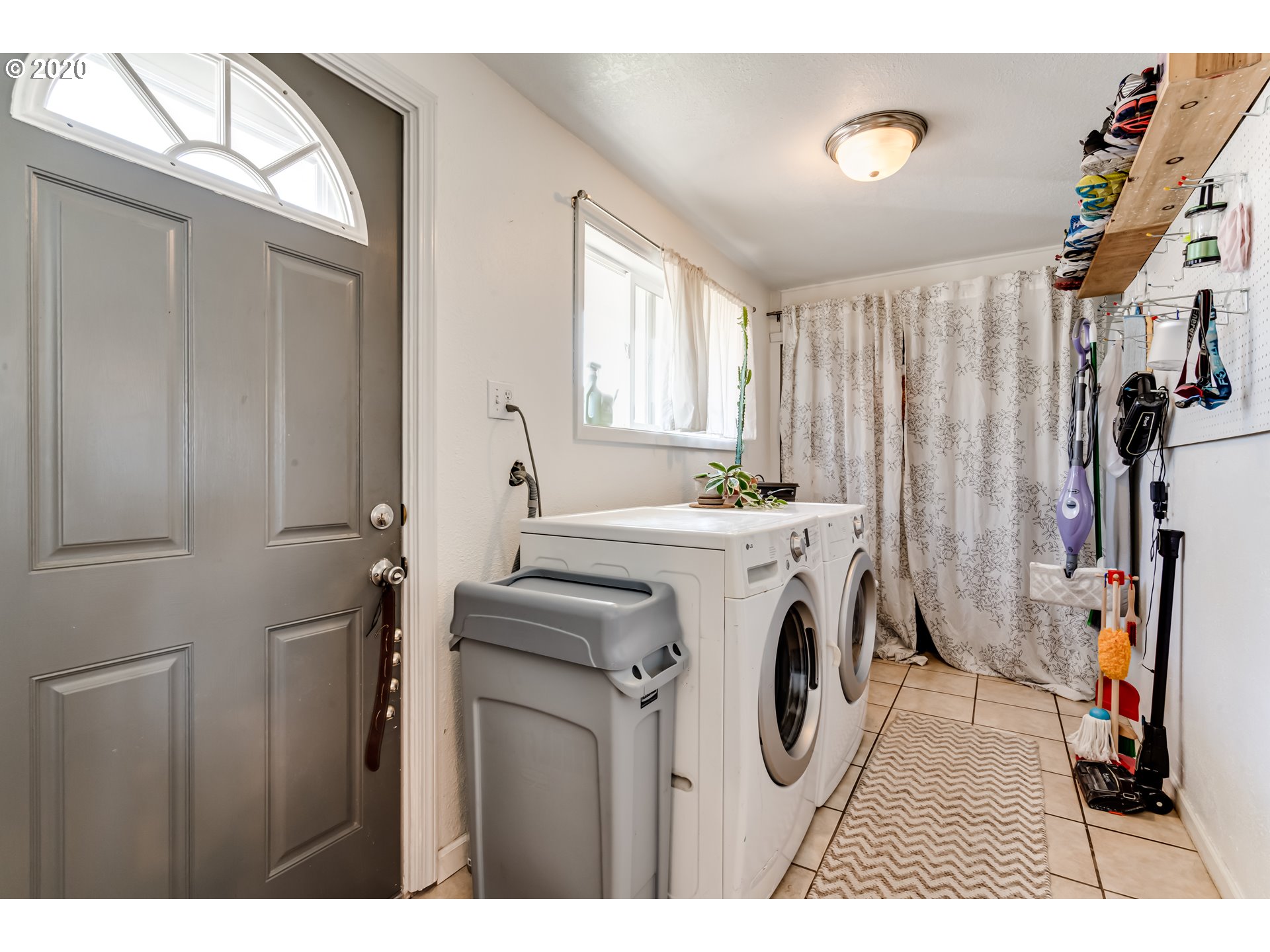 465 South 47th Street Springfield, OR 97478 - Photo 14 of 32