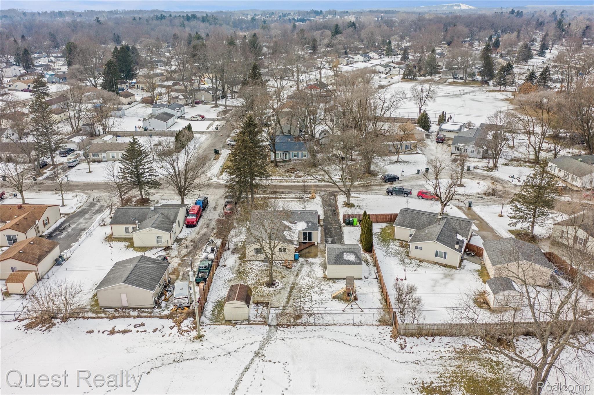 3539 Minton Road Lake Orion, MI 48359 - Photo 29 of 29 07-3539 Minton Rd Orion Twp0029.jpg
