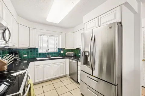 $749,000 | 520 Gulf Shore Drive, Unit 317, Destin, FL 32541