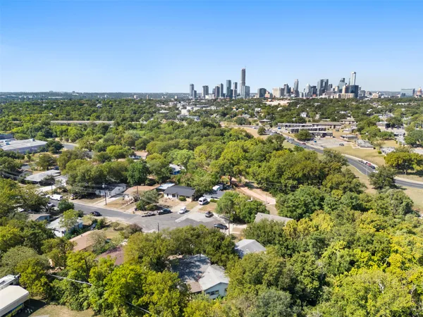 $495,000 | 1176 Graham Street, Austin, TX 78702