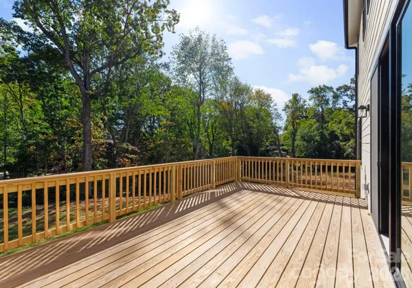 $725,000 | 426 Richards Lane, Mooresville, NC 28115