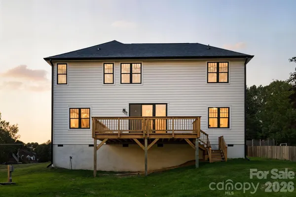 $725,000 | 426 Richards Lane, Mooresville, NC 28115