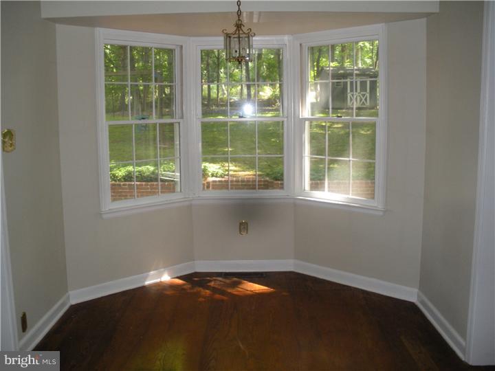 2557 River Road Reading, PA 19605 - Photo 10 of 14