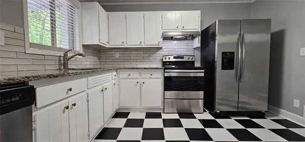 $350,000 | 1096 Deleon Court, Clarkston, GA 30021