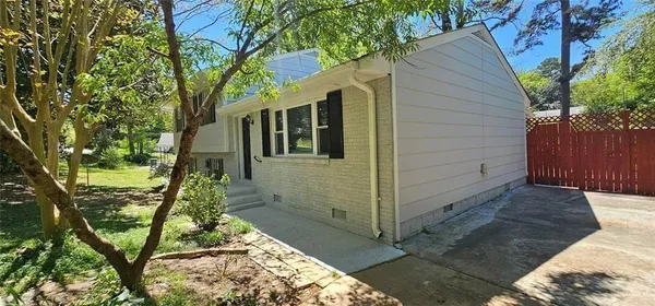 $350,000 | 1096 Deleon Court, Clarkston, GA 30021