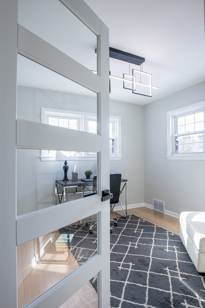 210 North Russel Street Mount Prospect, IL 60056 - Photo 13 of 17