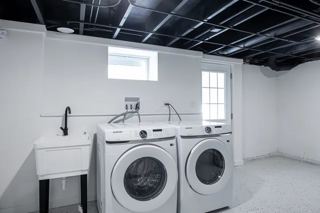 $649,000 | 210 North Russel Street, Mount Prospect, IL 60056