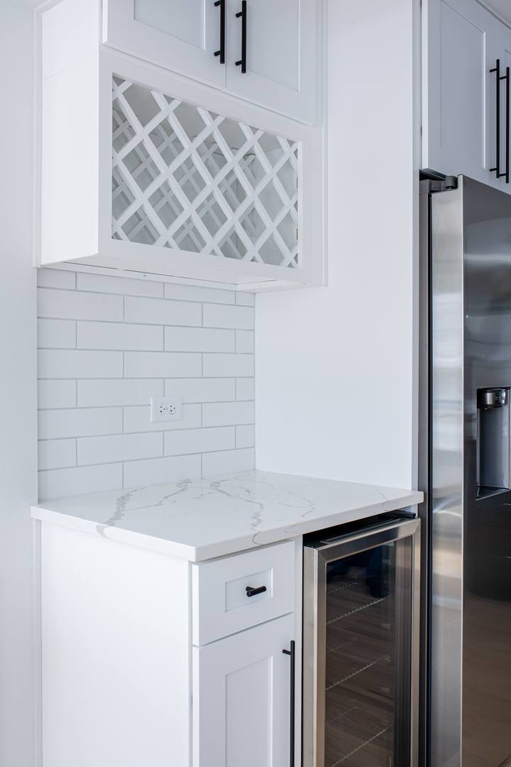 210 North Russel Street Mount Prospect, IL 60056 - Photo 7 of 17