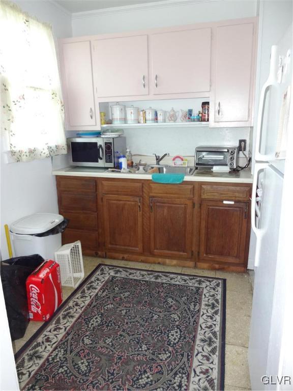 920 Magnolia Road Hellertown, PA 18055 - Photo 7 of 16 Gallery Image 7