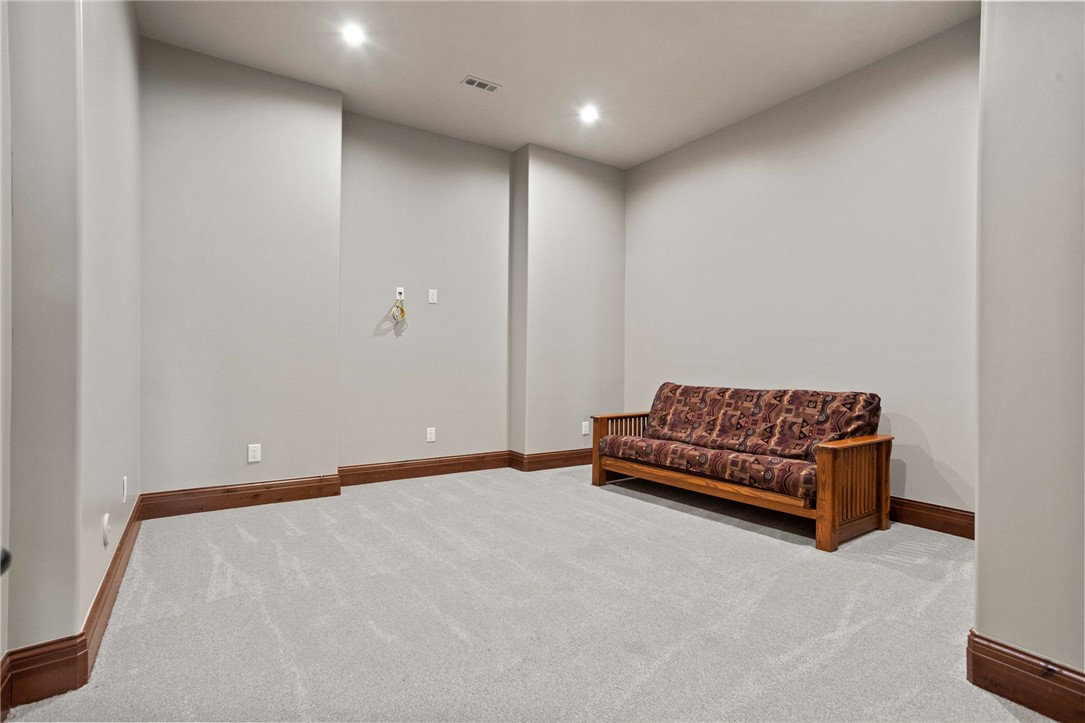 236 Palmer Way Sunset, SC 29685 - Photo 26 of 46 Flex space perfect for additional bedroom or media room.