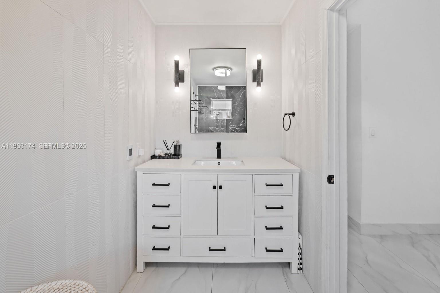 5239 Southwest 153rd Avenue Miami, FL 33185 - Photo 16 of 38