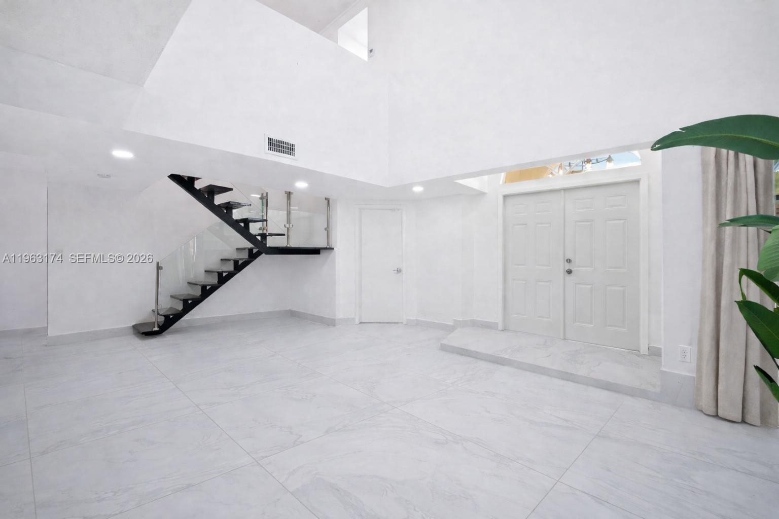 5239 Southwest 153rd Avenue Miami, FL 33185 - Photo 2 of 38