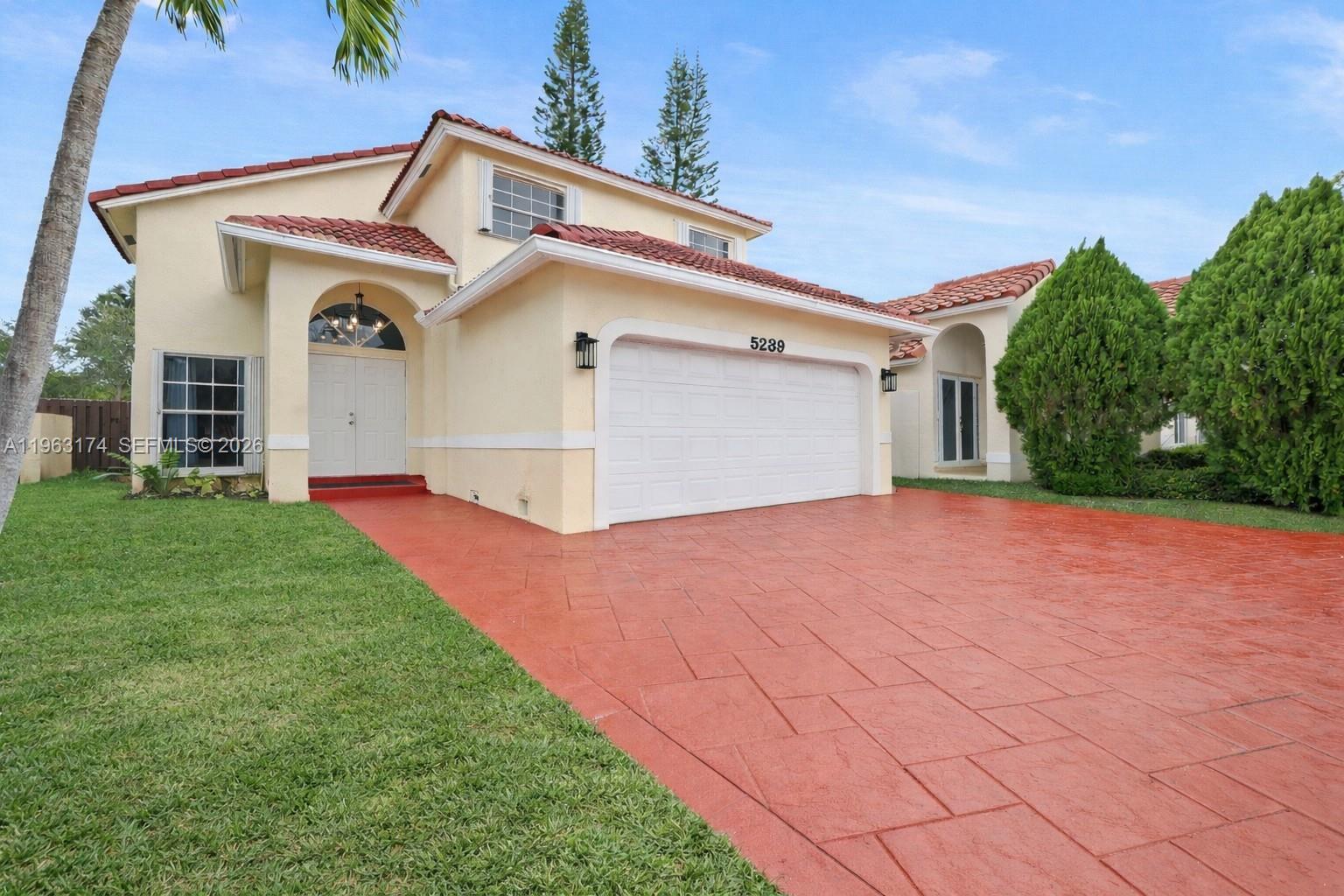 5239 Southwest 153rd Avenue Miami, FL 33185 - Photo 24 of 38