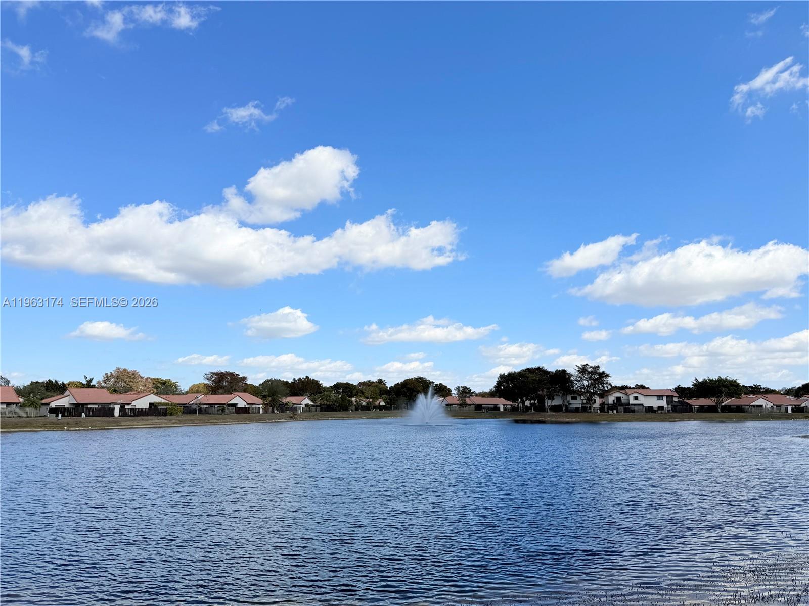 5239 Southwest 153rd Avenue Miami, FL 33185 - Photo 25 of 38