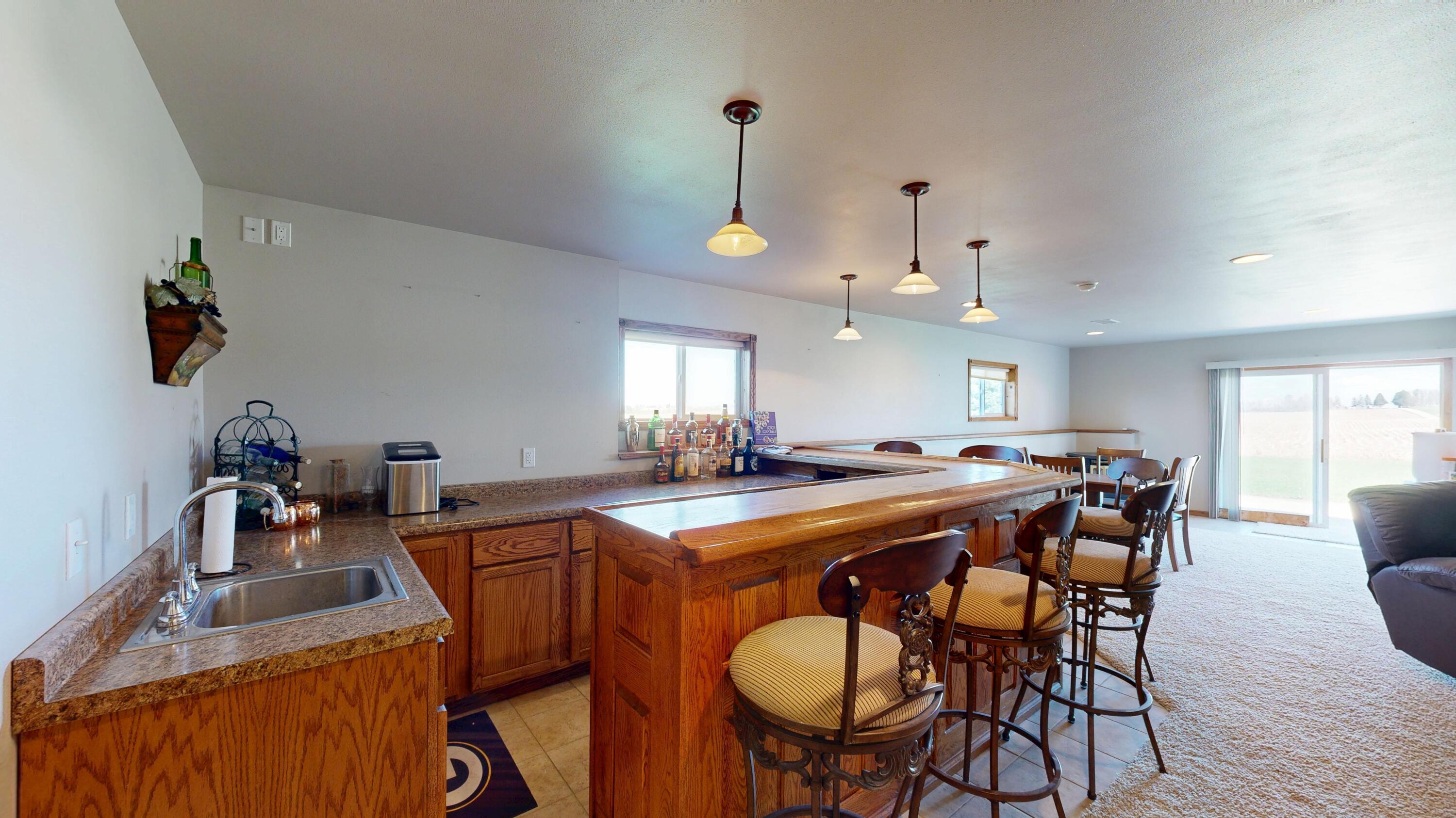 E7691 Prairie Boulevard Westby, WI 54667 - Photo 27 of 59 Entertainment area