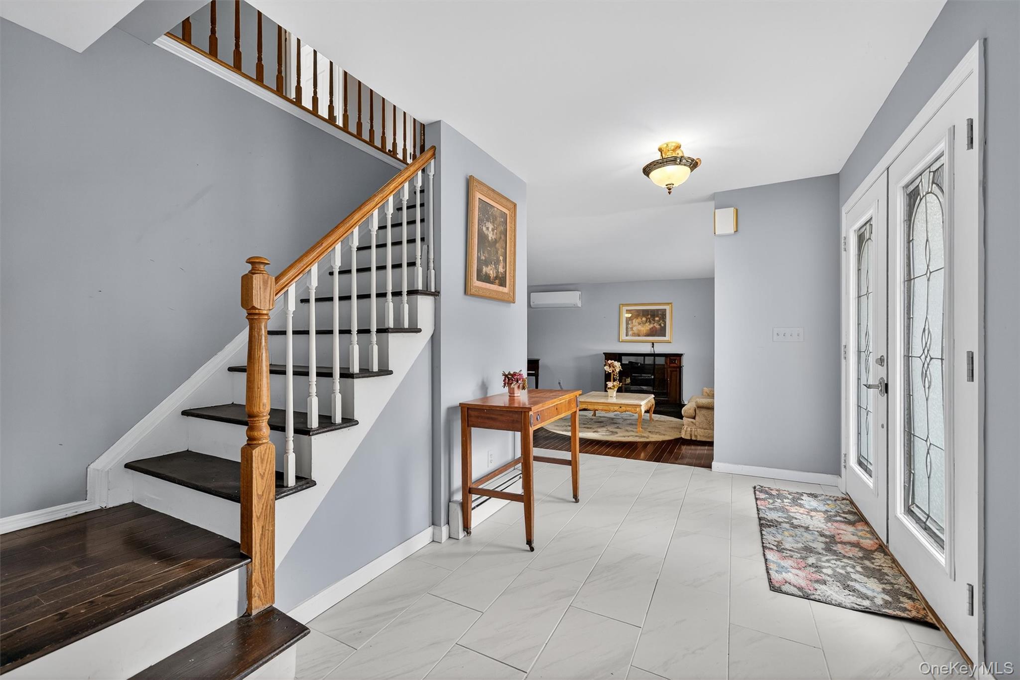 120 Pine Tree Road Monroe, NY 10950 - Photo 20 of 50 a view of entryway livingroom and hall