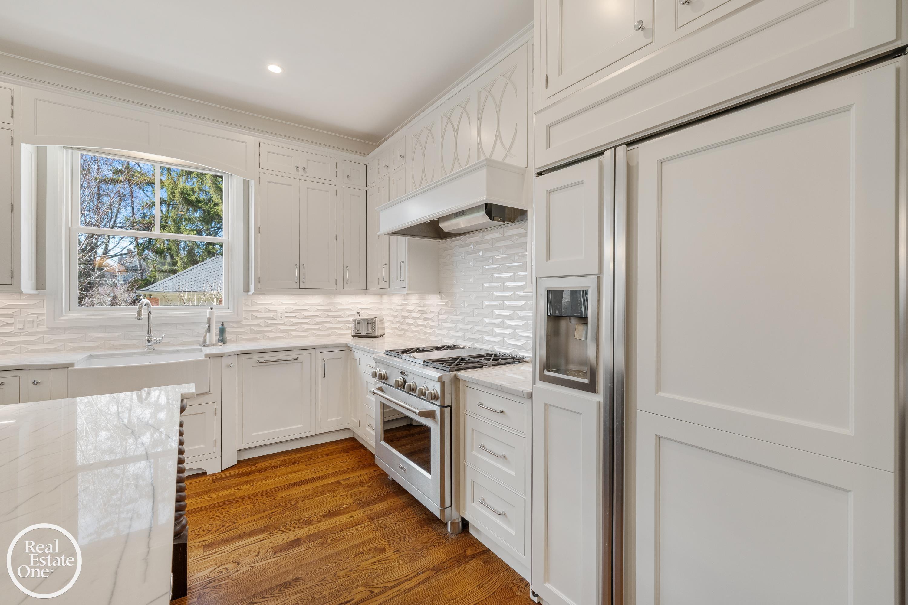 577 Washington Road Grosse Pointe, MI 48230 - Photo 19 of 93 50201174-86e7fedd-d341-44b2-b9b6-861dd76da8b2.JPG