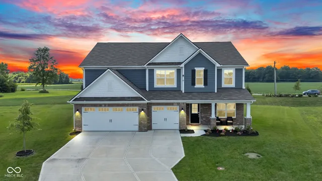 $464,000 | 4967 Morenci Court, New Palestine, IN 46163
