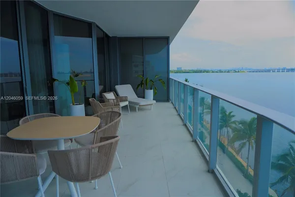 $17,500 | 725 Northeast 24th Street, Unit 401, Miami, FL 33137