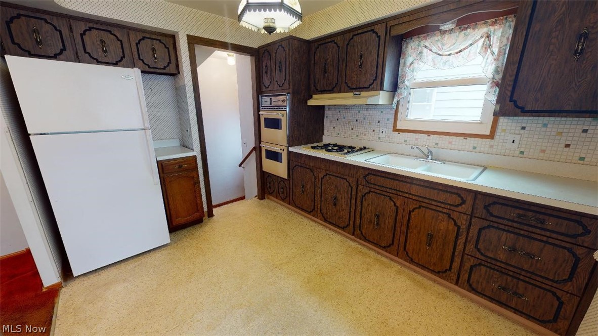 1733 Rush Road Wickliffe, OH 44092 - Photo 7 of 21 Gallery Image 7