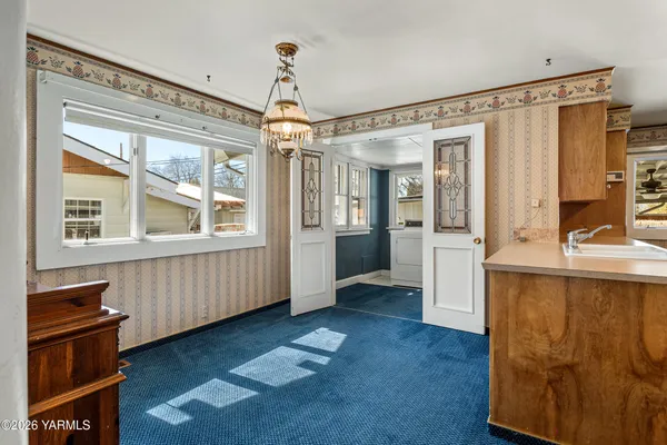 $360,000 | 216 South 16th Avenue, Yakima, WA 98902