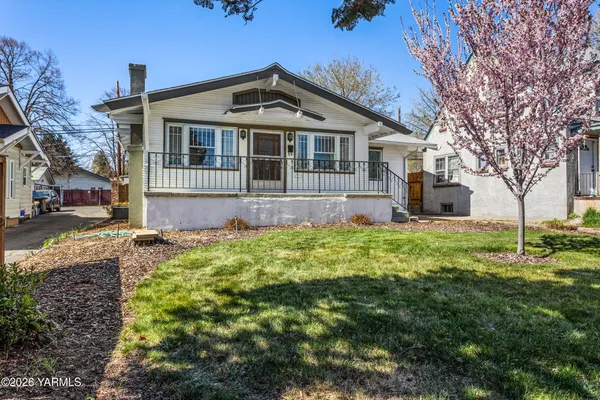 $360,000 | 216 South 16th Avenue, Yakima, WA 98902