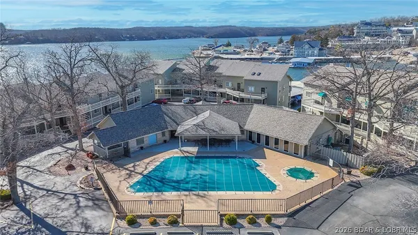 $279,000 | 6570 Pelican Drive, Unit 208, Osage Beach, MO 65065