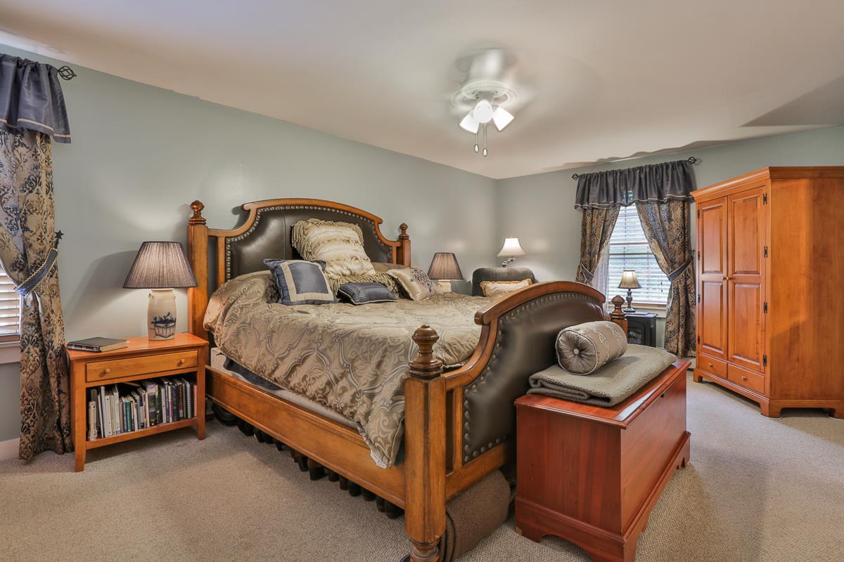 201 Chestnut Hill Road Rochester, NH 03867 - Photo 15 of 22