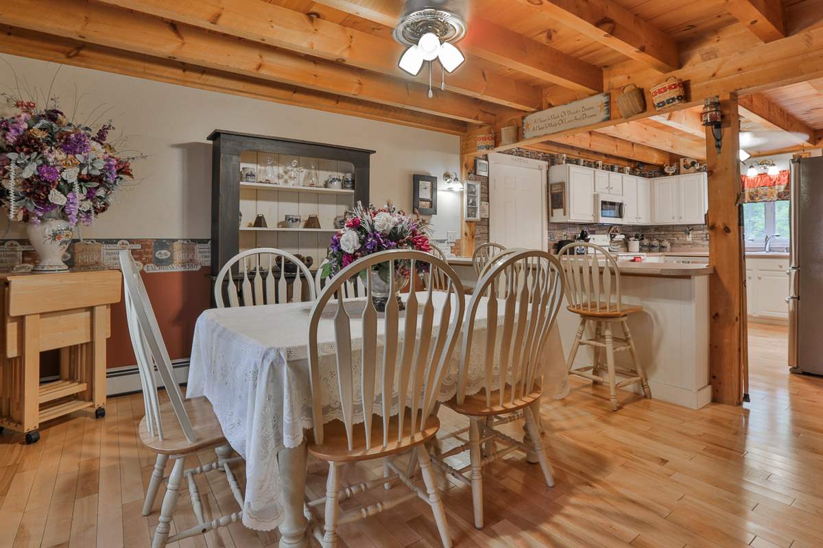 201 Chestnut Hill Road Rochester, NH 03867 - Photo 8 of 22