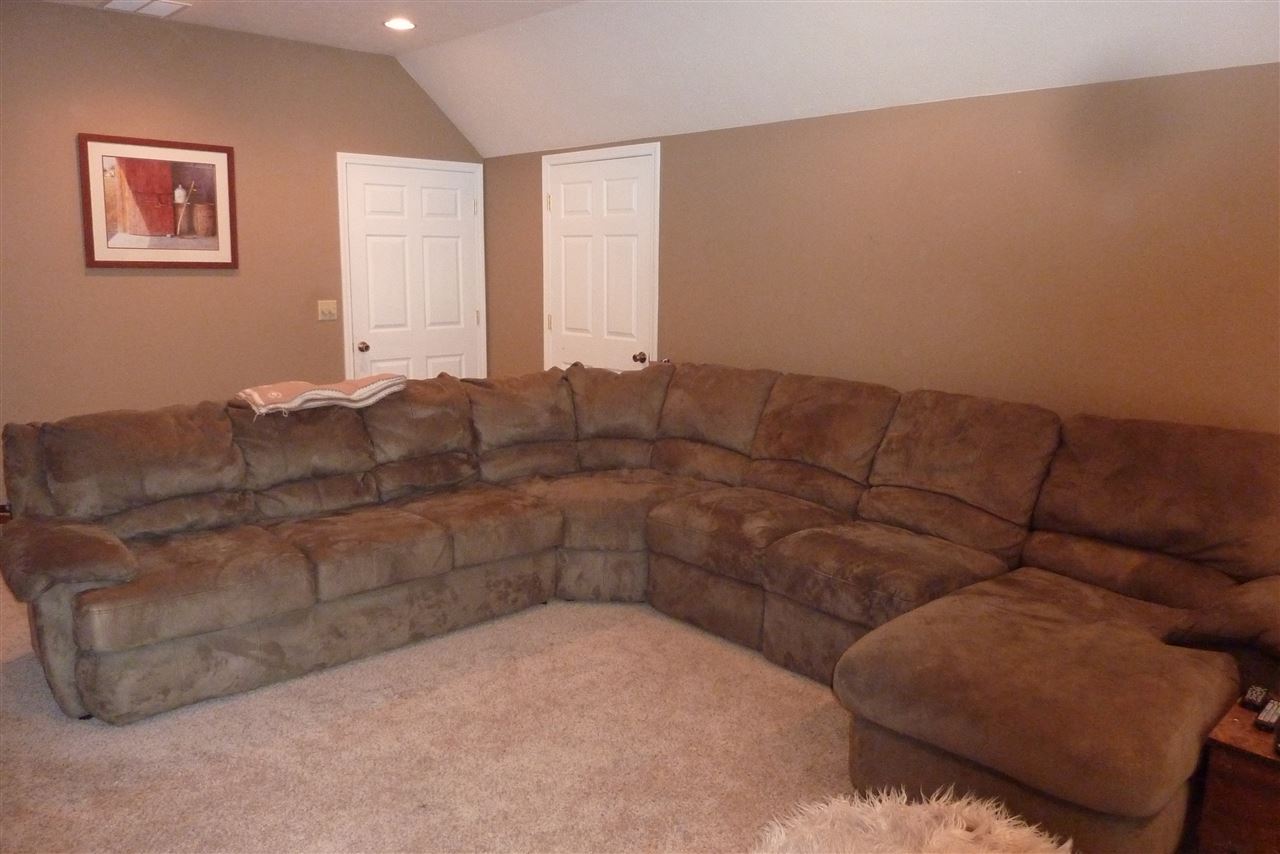 2526 Wolfs Point Drive Rochester, IN 46975 - Photo 23 of 28