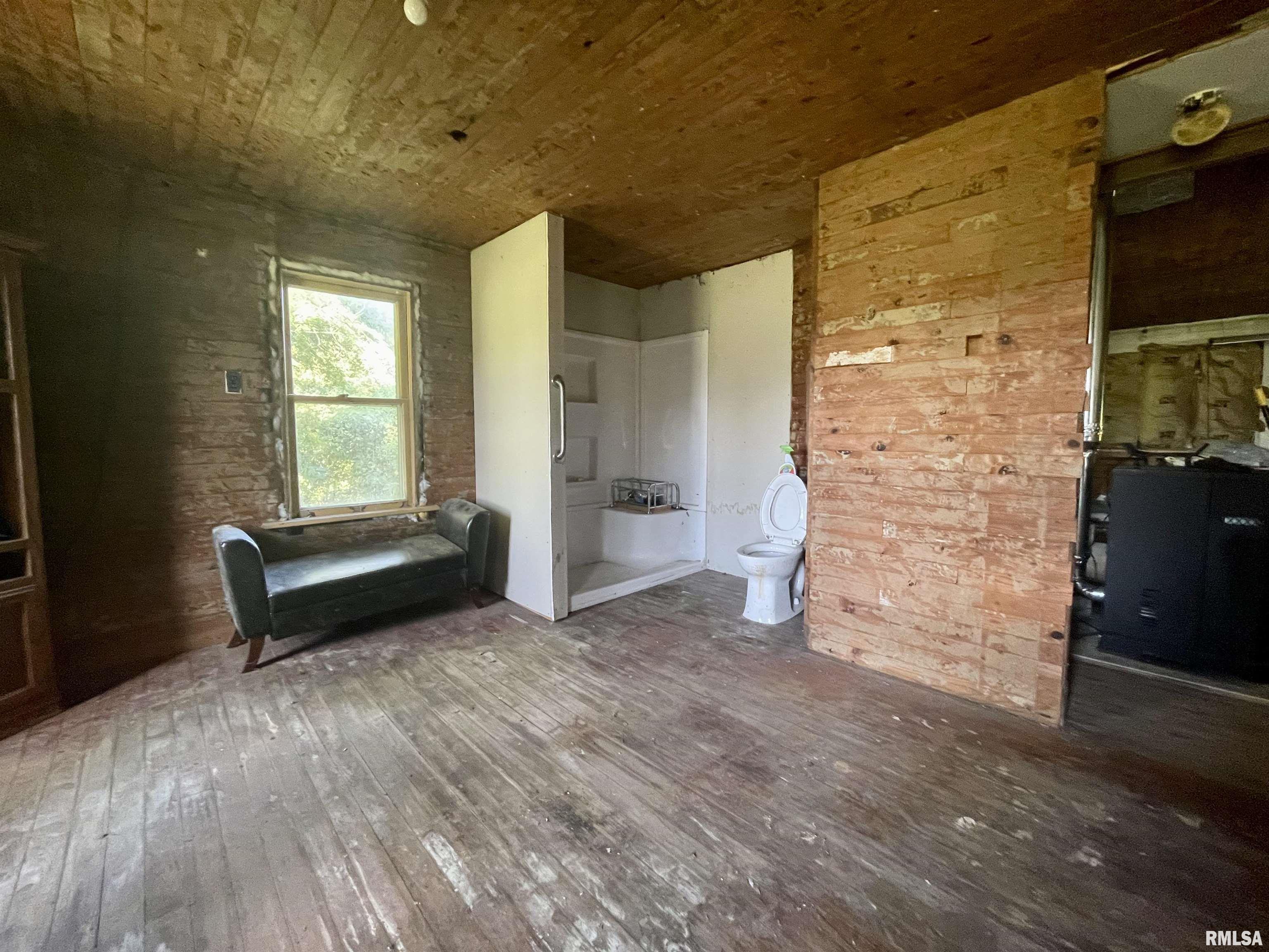 3151 West Lake Road Murphysboro, IL 62966 - Photo 18 of 24 Gallery Image 18