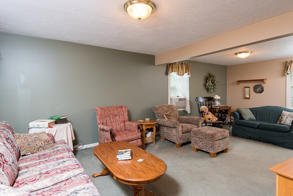 8 Keith Avenue Kingston, MA 02364 - Photo 3 of 20