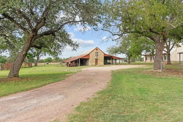 $3,595,000 | 1410 Grapetown Road, Fredericksburg, TX 78624
