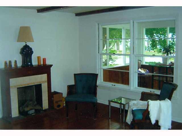 1219 Nicholas Road Indianapolis, IN 46220 - Photo 3 of 10 Gallery Image 3