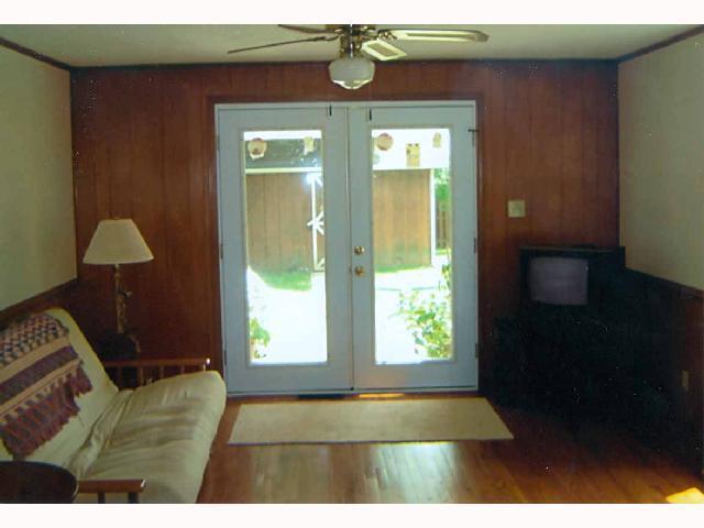 1219 Nicholas Road Indianapolis, IN 46220 - Photo 4 of 10 Gallery Image 4