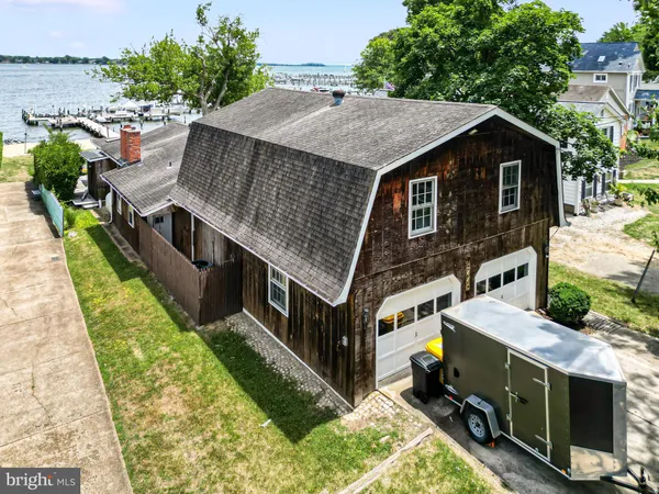 $1,000,000 | 3440 South River Terrace, Edgewater, MD 21037
