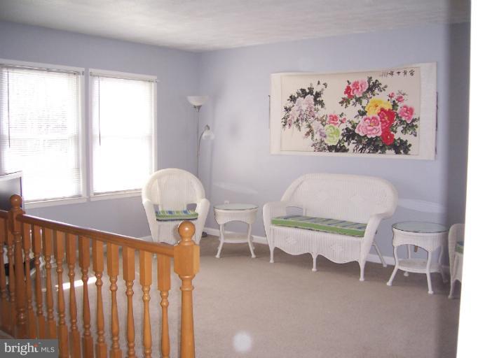 1151 Harvard Road Waldorf, MD 20602 - Photo 29 of 30 Living Room