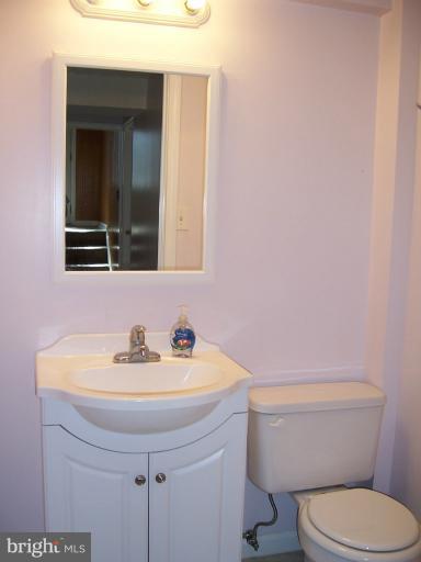 1151 Harvard Road Waldorf, MD 20602 - Photo 7 of 30 Bath