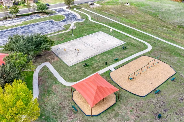 $2,000 | 530 Sheep Trail Drive, Kyle, TX 78640