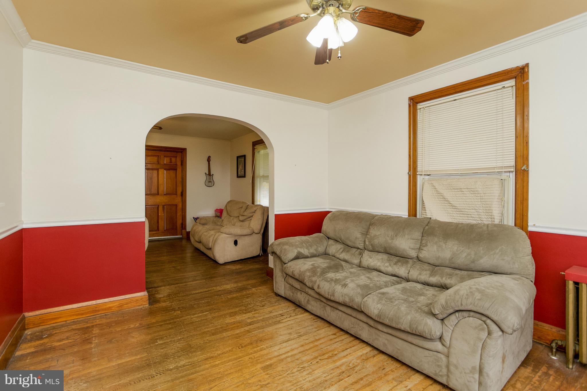6601 North Point Road Baltimore, MD 21219 - Photo 11 of 30 Dining Room