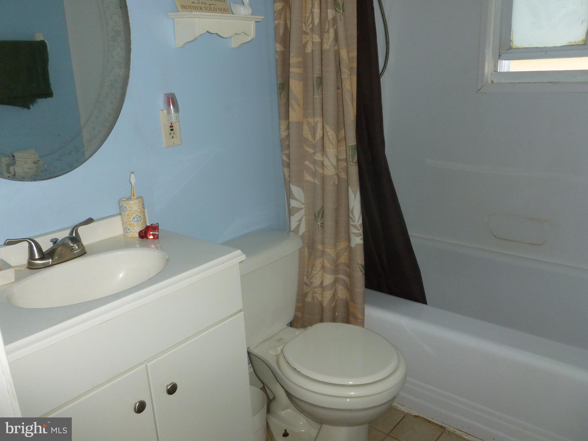 506 Old Home Road Baltimore, MD 21206 - Photo 9 of 16 Bath