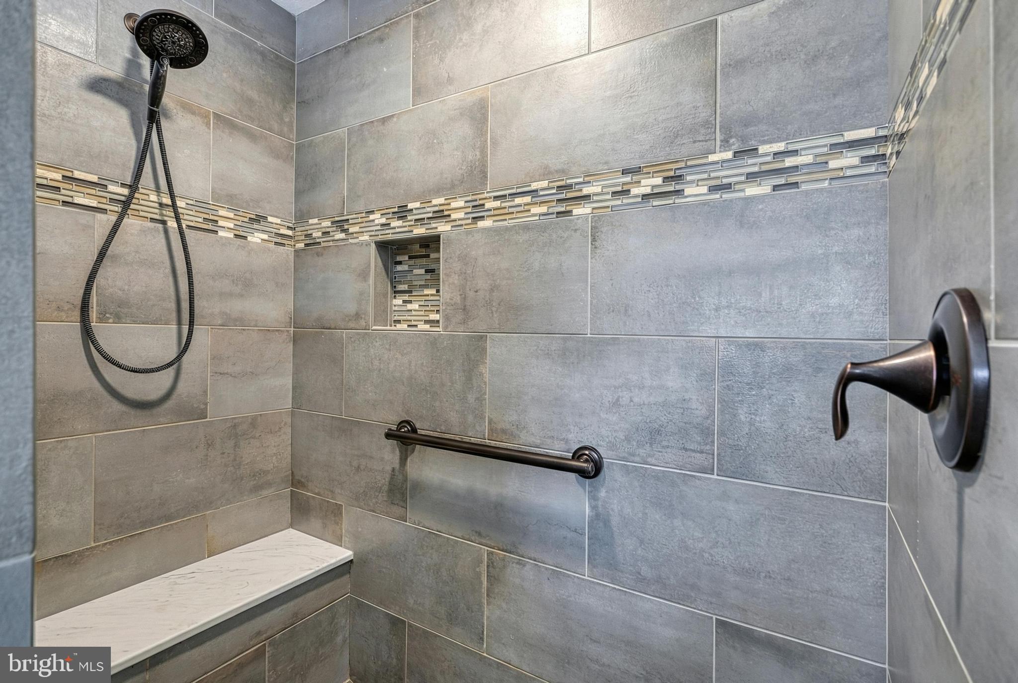 809 Flintlock Ridge Road Mechanicsburg, PA 17055 - Photo 23 of 46 a bathroom with a shower