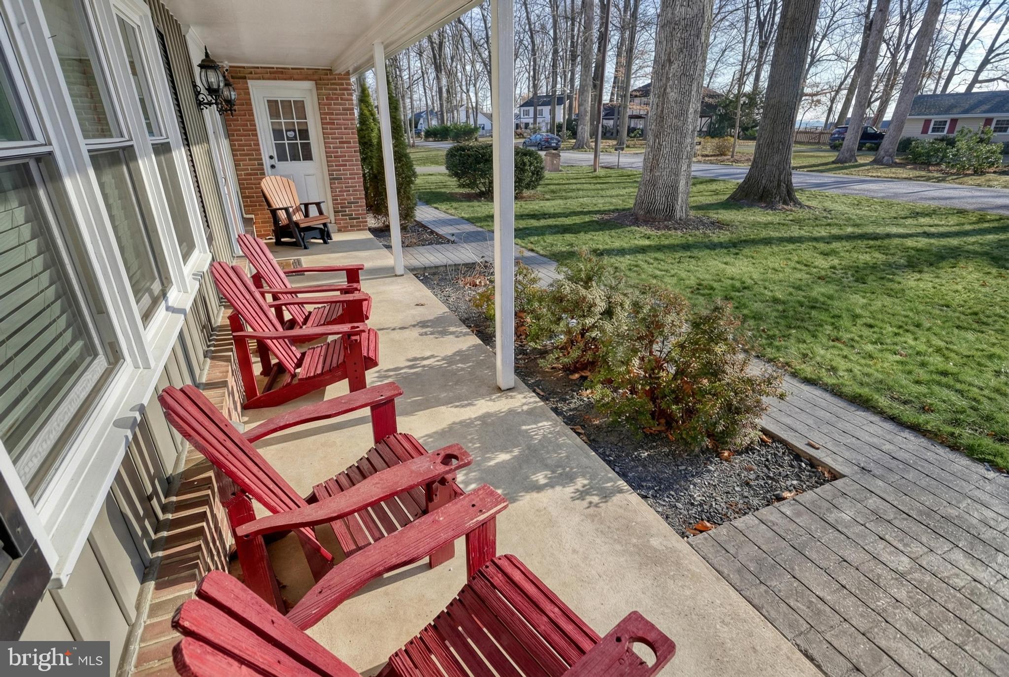 809 Flintlock Ridge Road Mechanicsburg, PA 17055 - Photo 5 of 20 a view of an outdoor sitting space