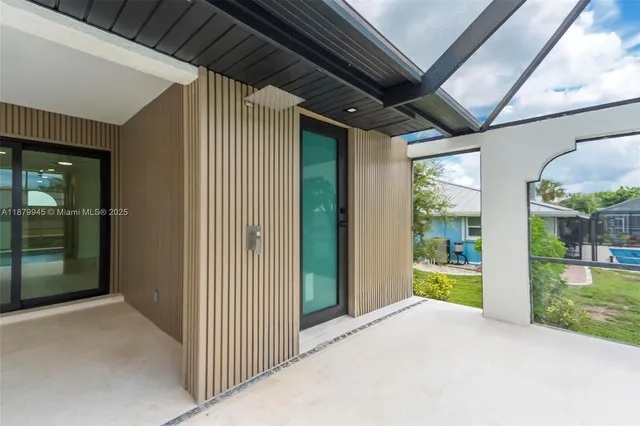 $5,500 | 105 Sinclair Street Southeast, Port Charlotte, FL 33952